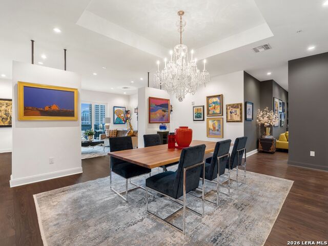 Image 3 of 39 For 230 Dwyer Ave  701