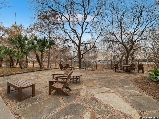 Image 32 of 39 For 230 Dwyer Ave  701