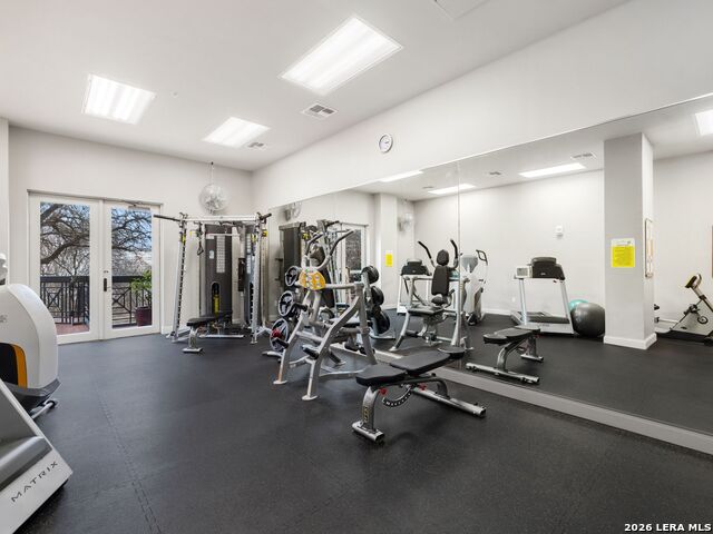 Image 33 of 39 For 230 Dwyer Ave  701