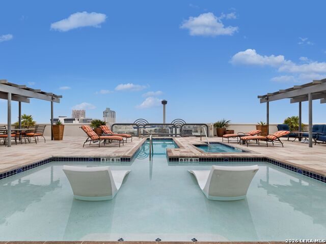 Image 35 of 39 For 230 Dwyer Ave  701