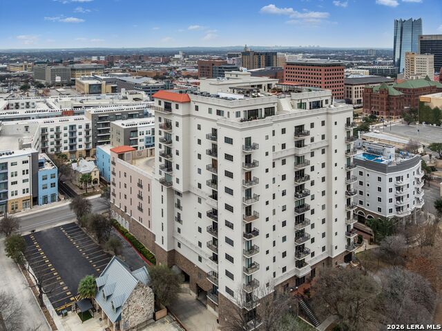 Image 37 of 39 For 230 Dwyer Ave  701