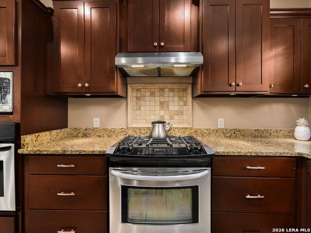 Image 18 of 90 For 15110 Tamaron