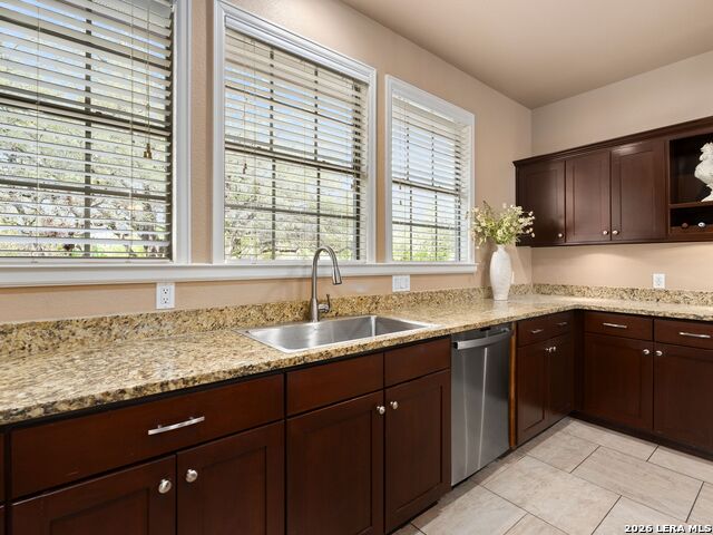 Image 21 of 90 For 15110 Tamaron