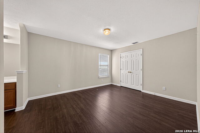 Image 21 of 41 For 515 Catanbo  