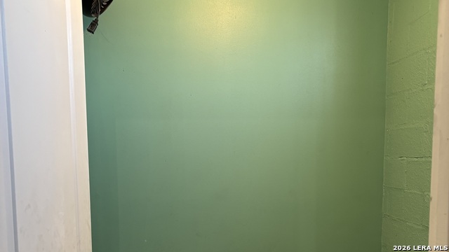 Image 11 of 13 For 3601 S Flores  1