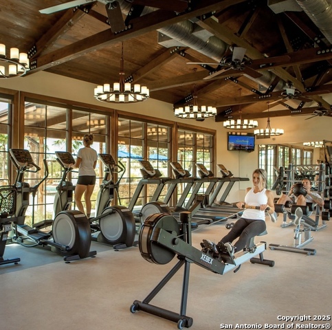 Image 15 of 18 For 129 Milagro  