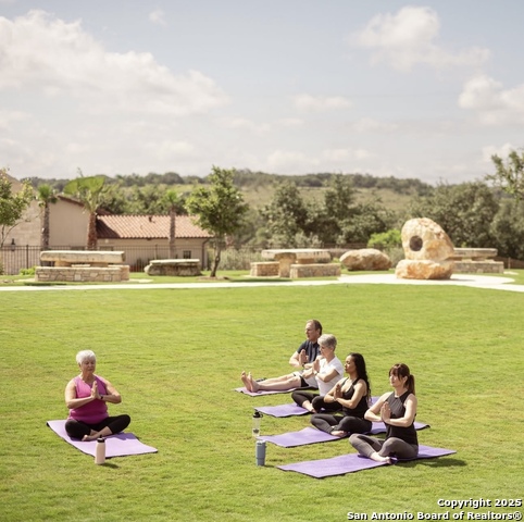 Image 16 of 18 For 129 Milagro  