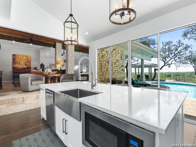 Image 23 of 56 For 14407 Challedon Circle