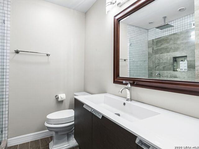 Image 29 of 56 For 14407 Challedon Circle