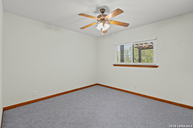 Listing photo id 18 for 181 Skytrail