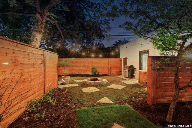 Image 33 of 47 For 315 Club Dr  