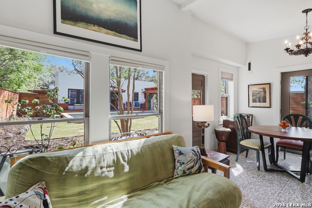 Image 40 of 47 For 315 Club Dr  