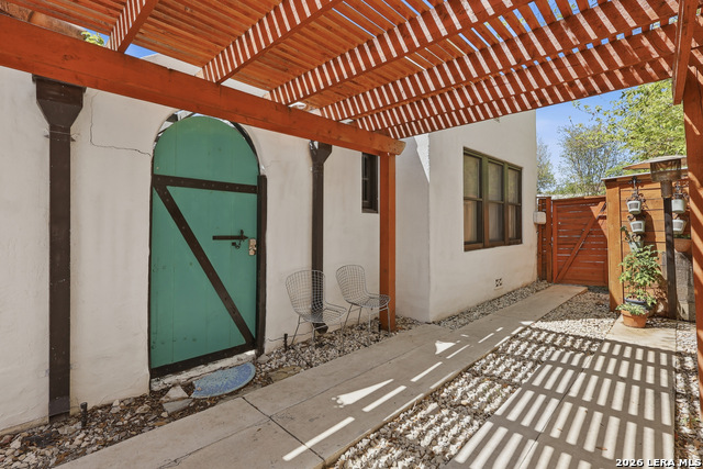 Image 43 of 47 For 315 Club Dr  