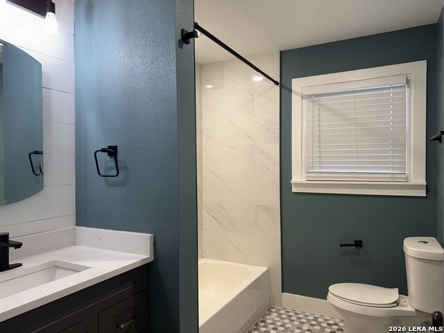 Image 12 of 18 For 903 Walnut E