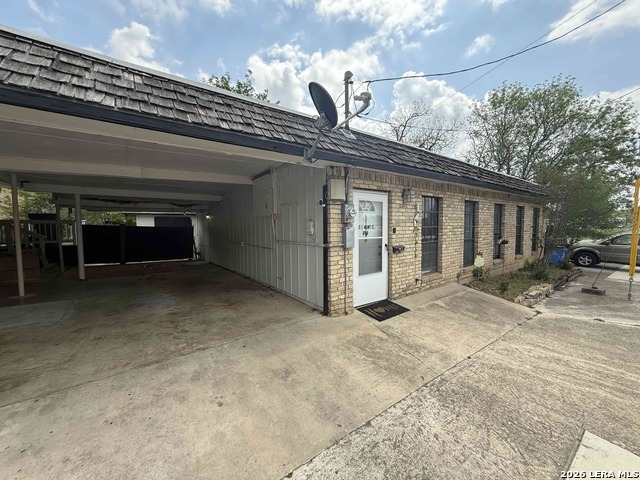 Image 17 of 18 For 903 Walnut E