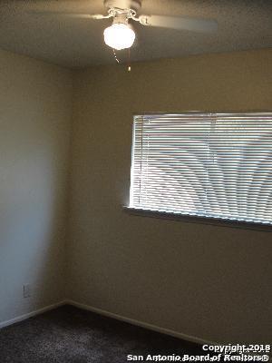 Image 6 of 10 For 4710 Oakfield Way