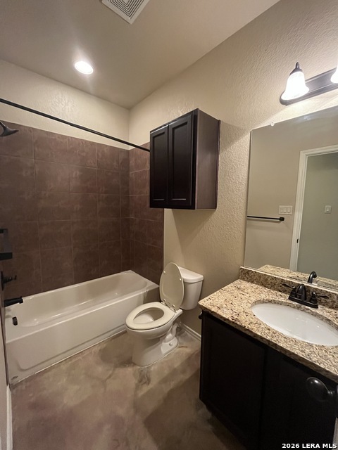 Image 10 of 21 For 170 Joanne  