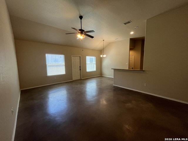 Image 4 of 21 For 170 Joanne  