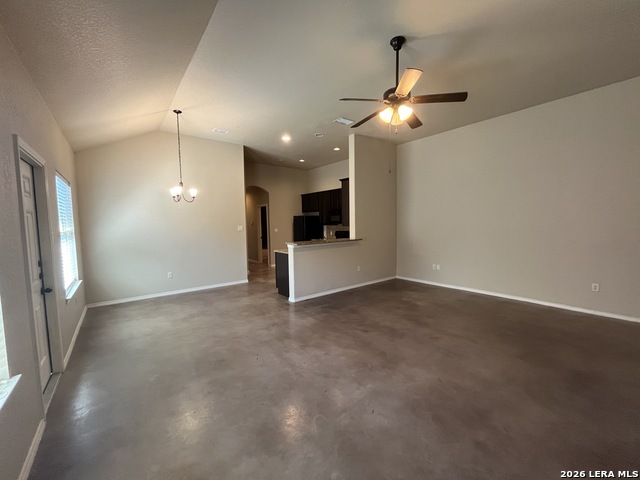 Image 5 of 21 For 170 Joanne  