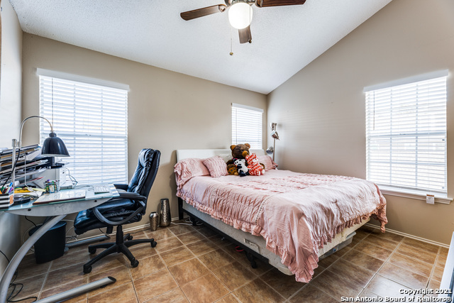 Image 12 of 21 For 12 Cross Canyon