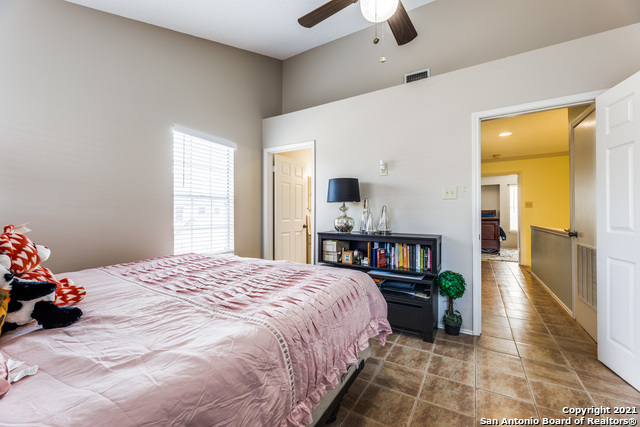 Image 14 of 21 For 12 Cross Canyon