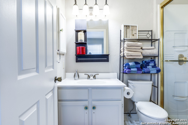 Image 15 of 21 For 12 Cross Canyon