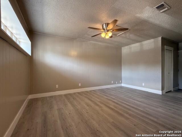 Image 5 of 24 For 7331 Still Brook