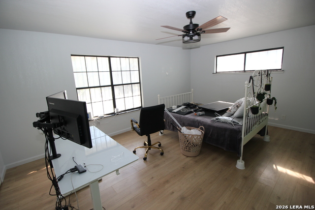 Image 21 of 32 For 15431 Rosa Trl