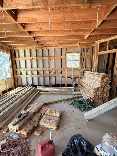 Image 12 of 14 For 328 Primrose