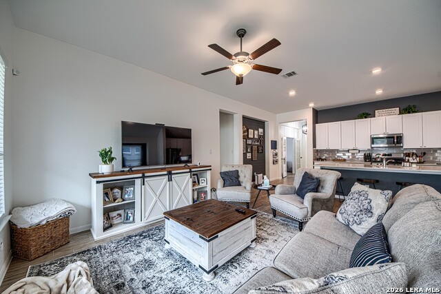 Image 23 of 33 For 9523 Norfolk Wheel