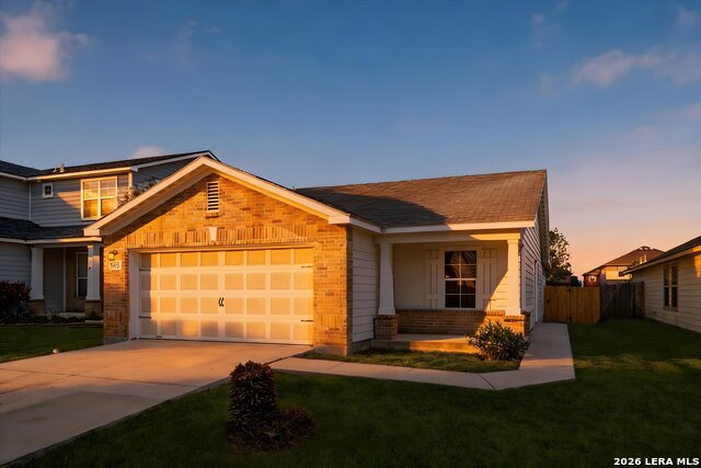 Image 3 of 27 For 7422 Copper Cliff