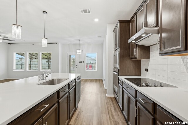 Image 13 of 37 For 12611 Auriga