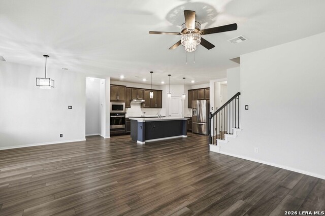 Image 8 of 37 For 12611 Auriga