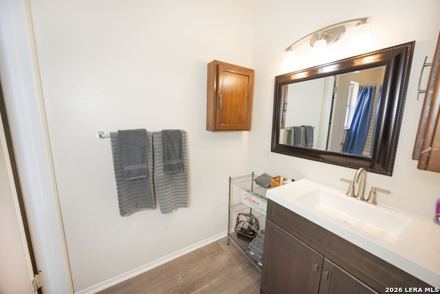 Image 18 of 40 For 9623 Geronimo Oaks