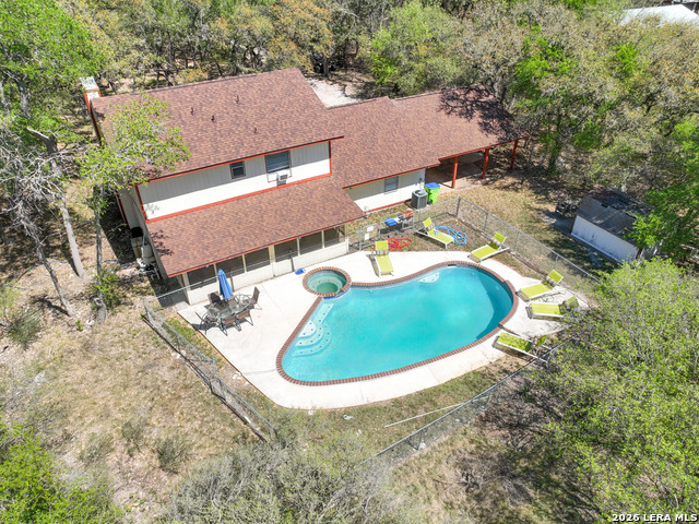 Image 33 of 40 For 9623 Geronimo Oaks