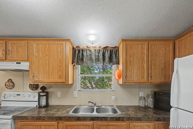 Image 5 of 25 For 1250 Darst Creek