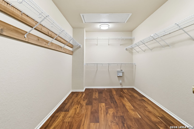 Image 16 of 40 For 318 Bright Chase