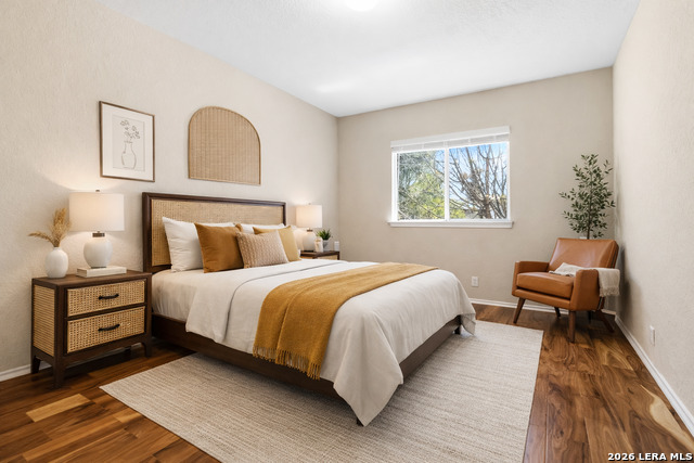 Image 17 of 40 For 318 Bright Chase