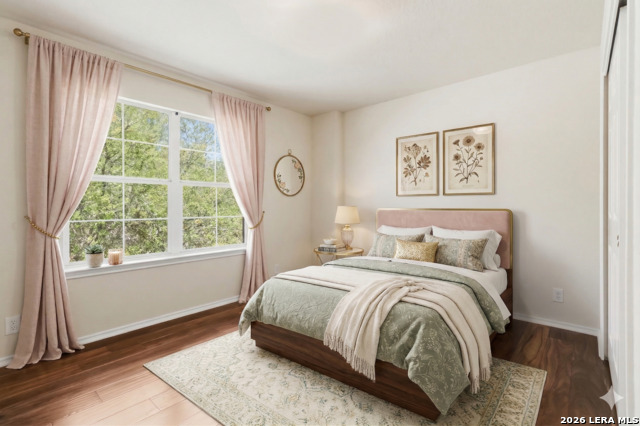 Image 21 of 40 For 318 Bright Chase