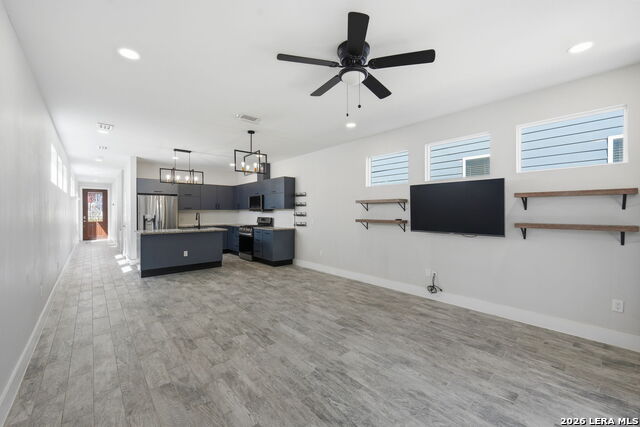 Image 18 of 43 For 344 Claremont