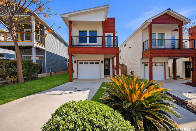 Image 4 of 43 For 344 Claremont