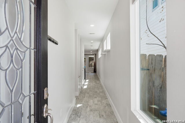 Image 9 of 43 For 344 Claremont