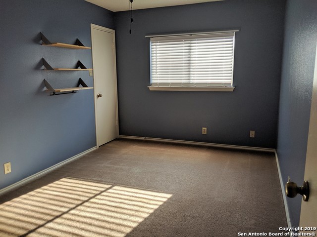 Image 14 of 29 For 8518 Park Olympia