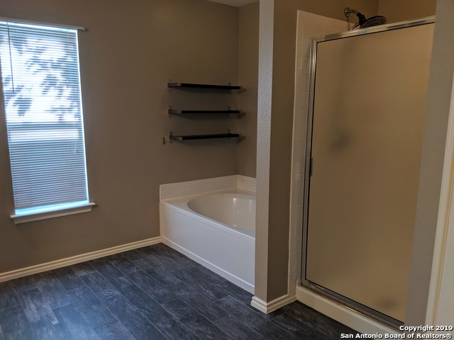 Image 18 of 29 For 8518 Park Olympia