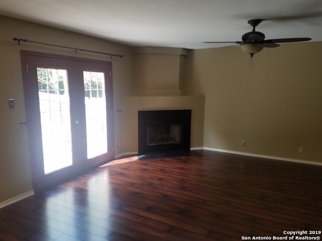 Image 8 of 29 For 8518 Park Olympia