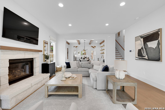 Image 16 of 63 For 415 Ogrady  