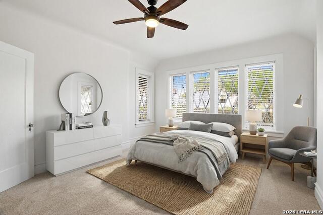 Image 36 of 60 For 162 Davis Ct