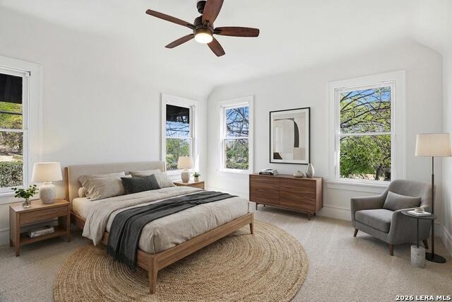 Image 40 of 60 For 162 Davis Ct