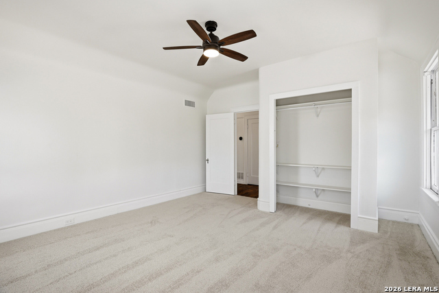 Image 41 of 60 For 162 Davis Ct