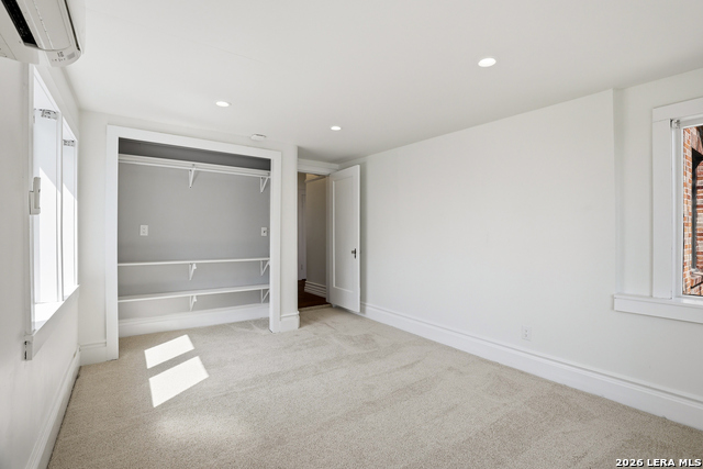 Image 45 of 60 For 162 Davis Ct